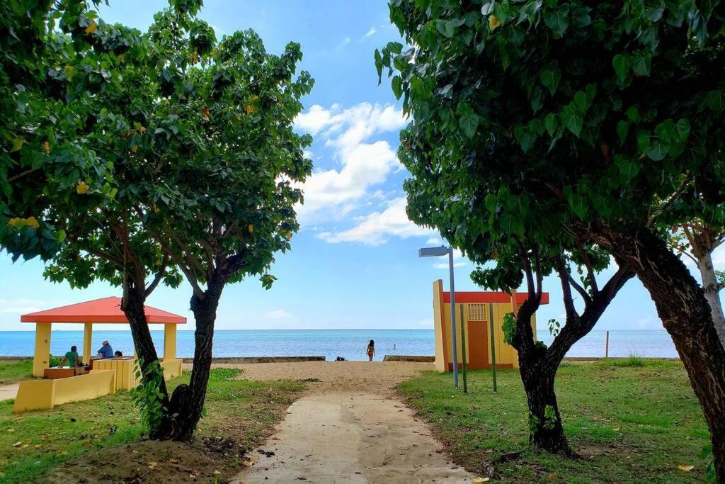 Wave View Village - Beach Front - Luxury Spot Rincón Exterior foto